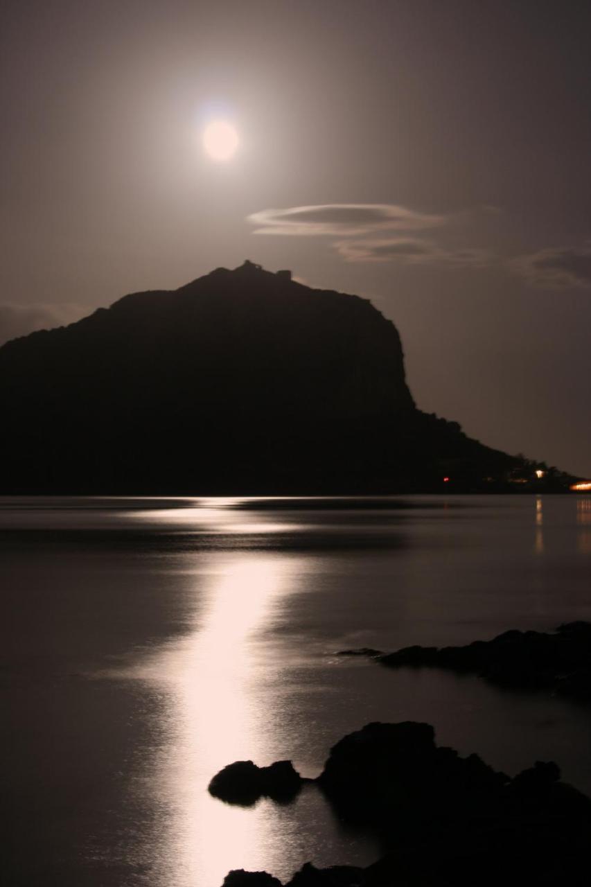 Castro Hotel Monemvasia Extérieur photo